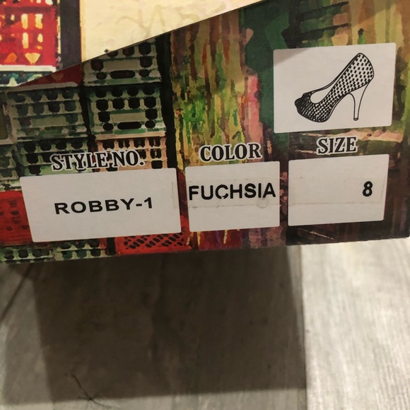 NWT DB DK Fashion Quilted Peep Toe Stillettos - Picture 6 of 8